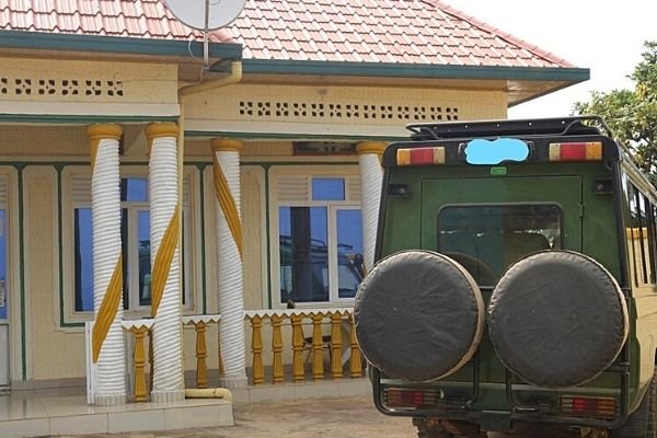 Gisakura Guest House